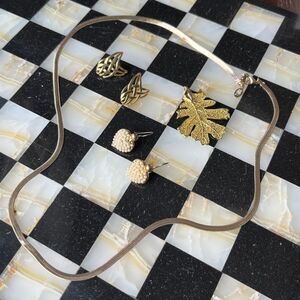 VTG Gold Jewelry Bundle Leaf Pendant Knot & Heart Earrings Mixed Set